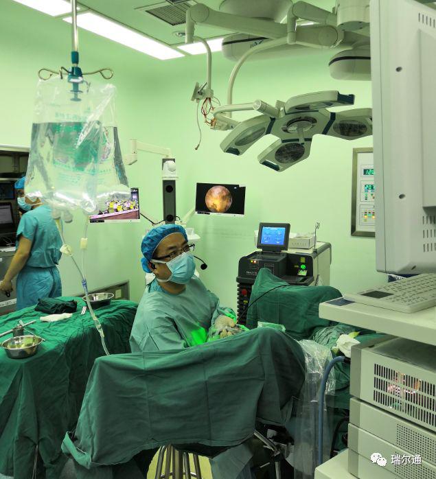 绿激光闪耀金陵古都 绿激光闪耀金陵古都