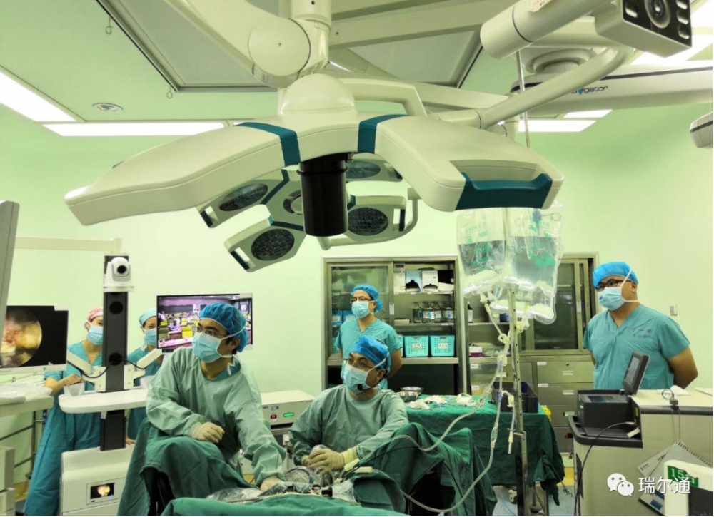 绿激光闪耀金陵古都 绿激光闪耀金陵古都